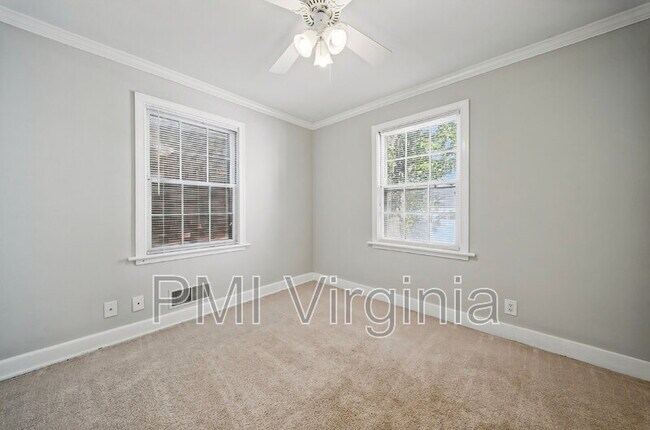 Building Photo - 1641 E Bayview Blvd