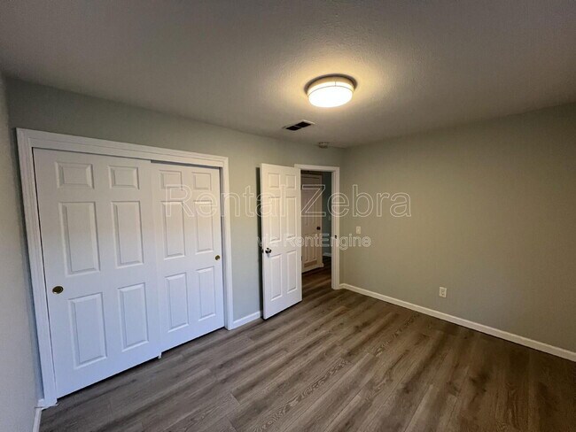 Building Photo - 141 Agua Caliente Rd W