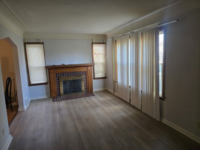 Building Photo - 11381 Whitehill St