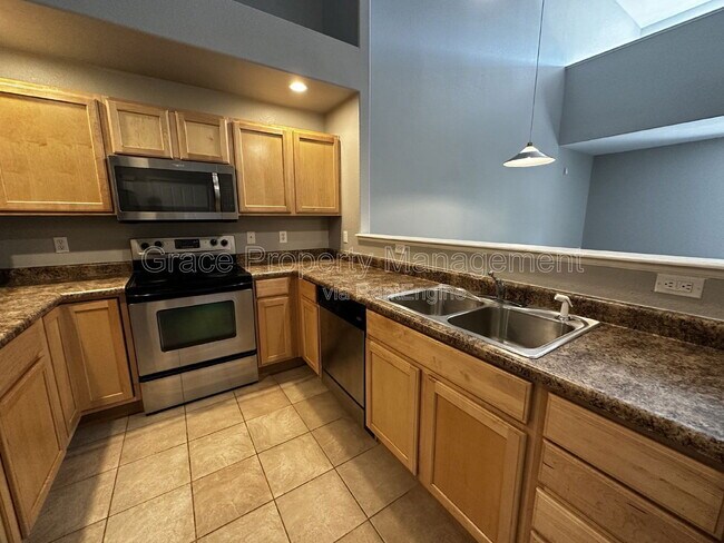 Building Photo - 5800 N Tower Dr