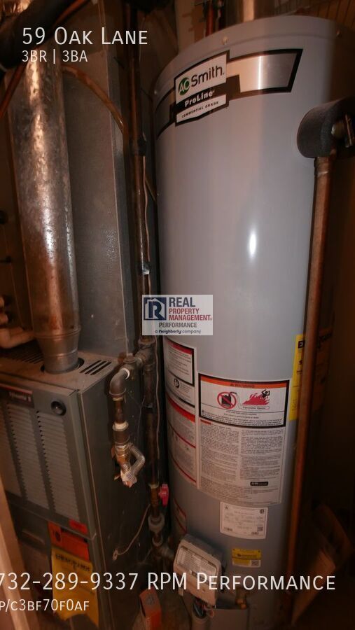 Building Photo - 59 Oak Ln