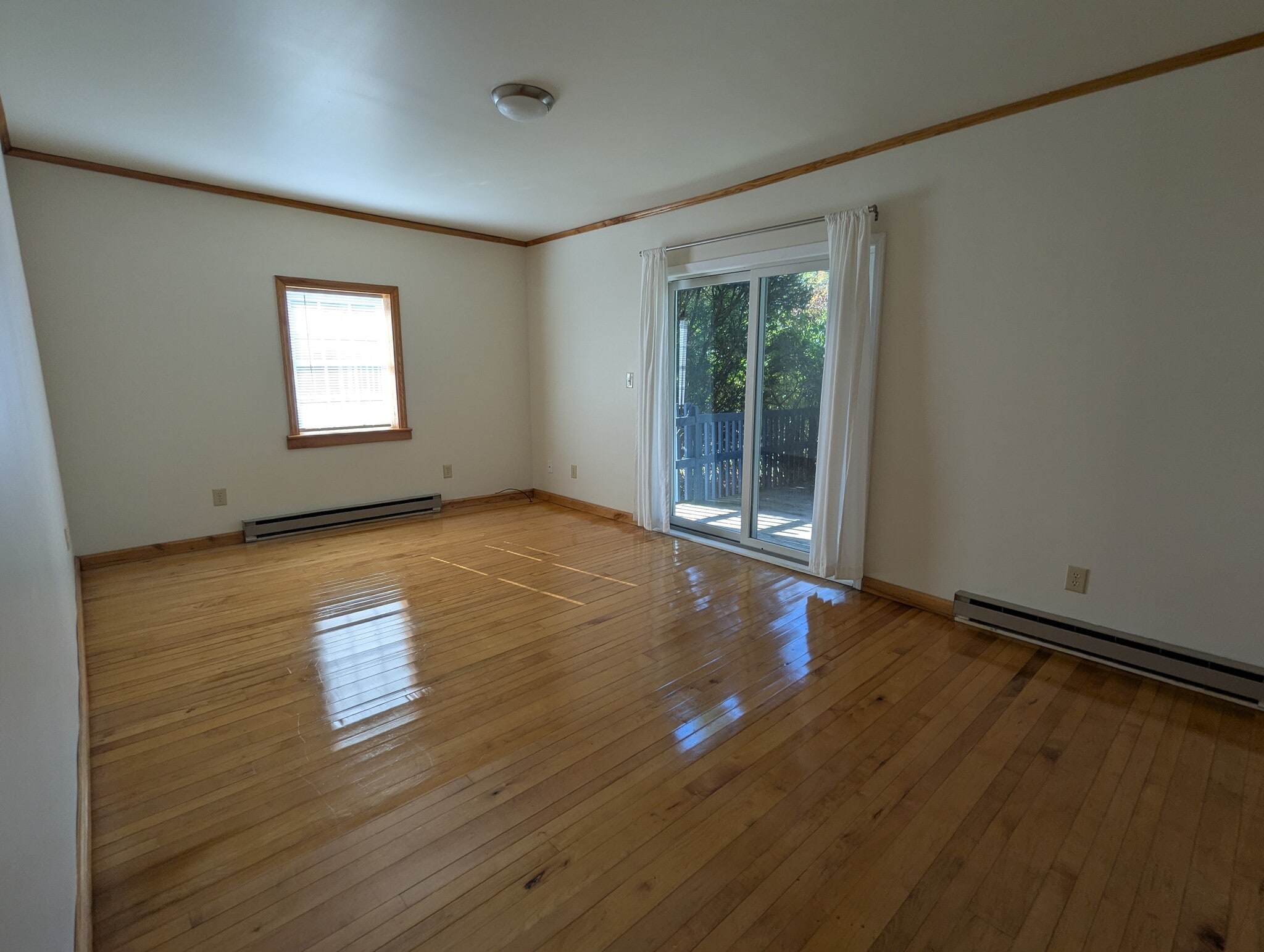 Building Photo - 139 S Esselstyne St