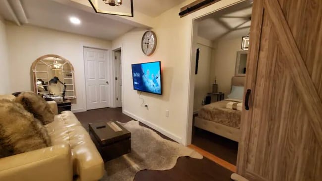 4th bedroom and family room - 134 Chatham Ter