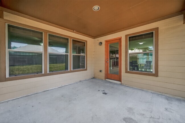 Building Photo - 16506 Lanesborough Dr