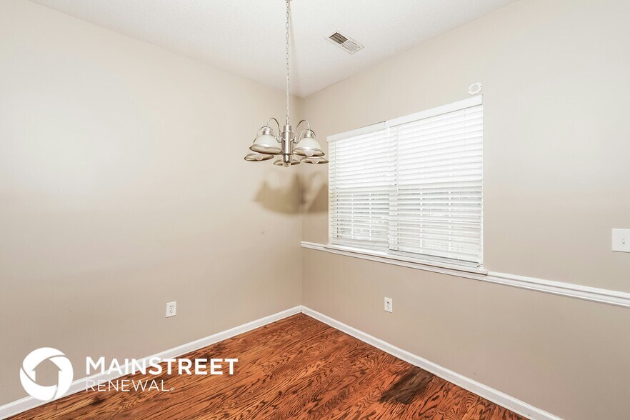 Building Photo - 209 Ashford Dr