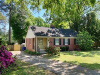 Building Photo - 1938 Fairfield Dr