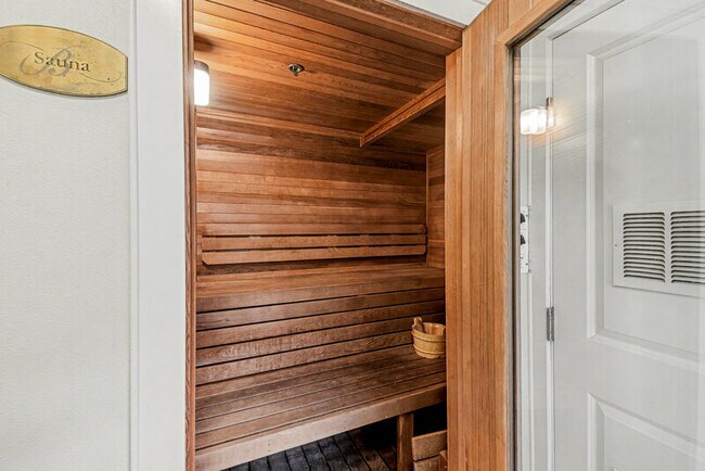 Building Photo - 1525 NW 57th St