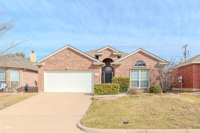 Primary Photo - 556 Caravan Dr