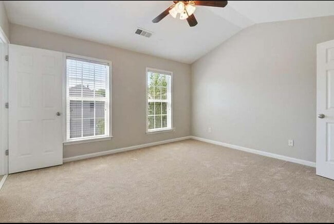 Building Photo - 1306 Thornborough Dr