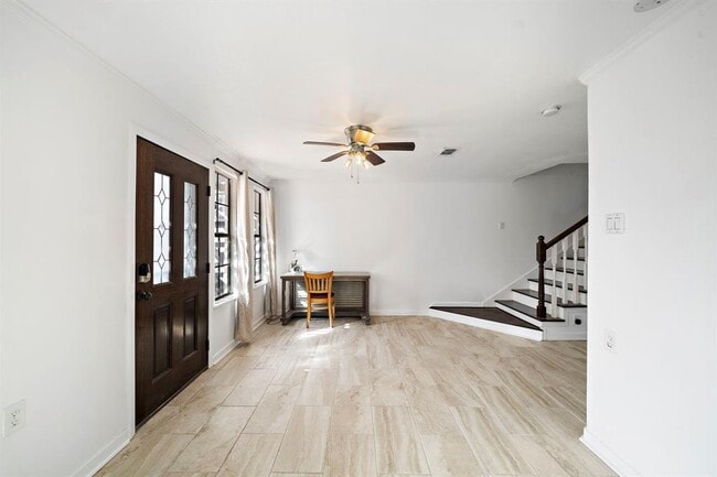 Building Photo - 2128 59th St
