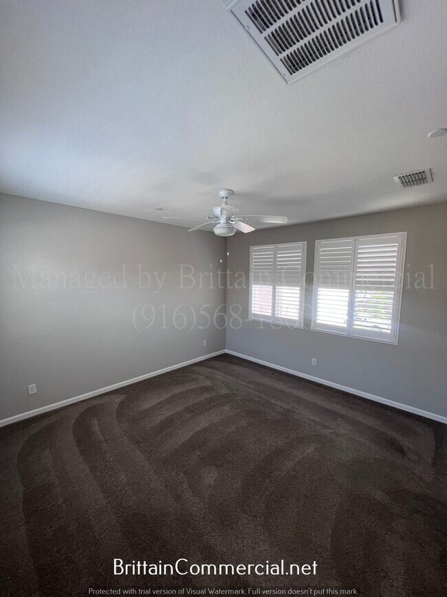 Building Photo - 1702 Brodea Ln