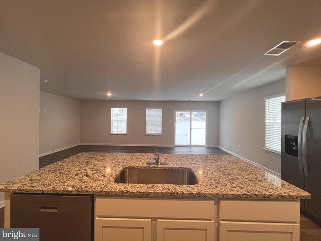 Building Photo - 359 Toulouse Ln