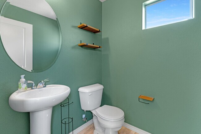 Building Photo - 897 Technology Ct