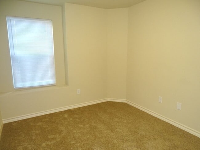 Building Photo - 13911 Annas Way #101, San Antonio, TX. 78233