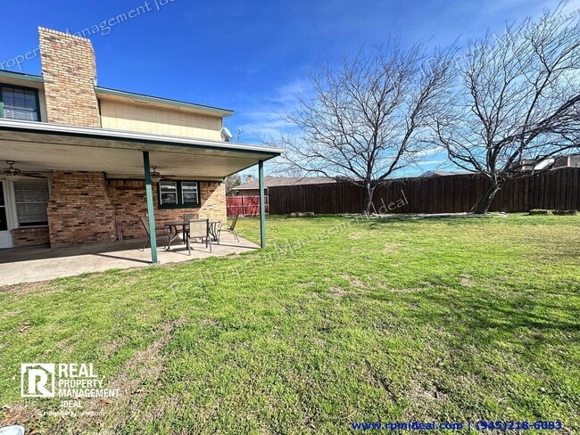 Building Photo - 3342 Brook Glen Dr