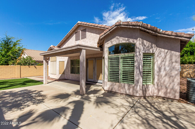 Building Photo - 433 E Jasper Dr