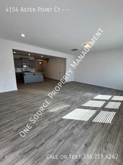 Building Photo - 4154 Aster Pt Ct