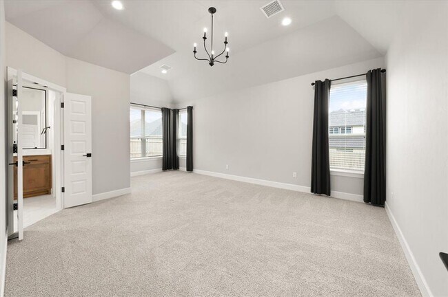 Building Photo - 8732 Beechgrove Dr
