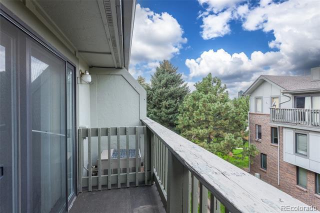 Building Photo - 6435 S Dayton St