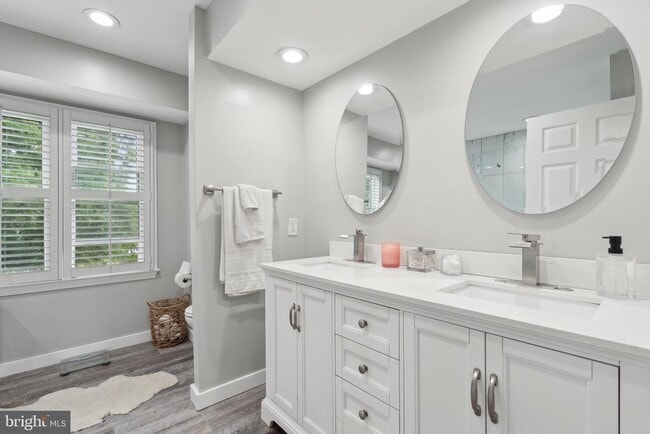 Building Photo - 10719 Sugar Meadow Dr