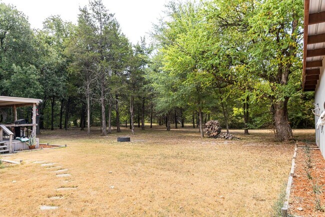 Building Photo - 2531 Recreational Road 3
