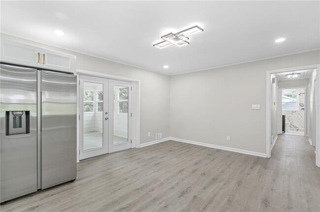 Building Photo - 4188 Fontana Ct