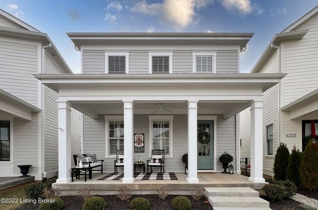 Primary Photo - Enviable 4 bedroom and 3.5 bath home with ...