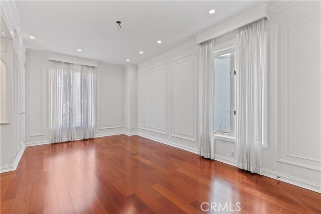 Building Photo - 1424 N Crescent Heights Blvd