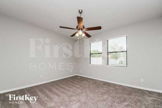 Building Photo - 4705 Blackthorn Cir