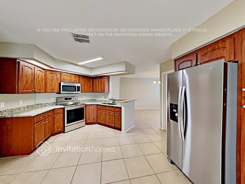 Building Photo - 330 Chicago Woods Cir
