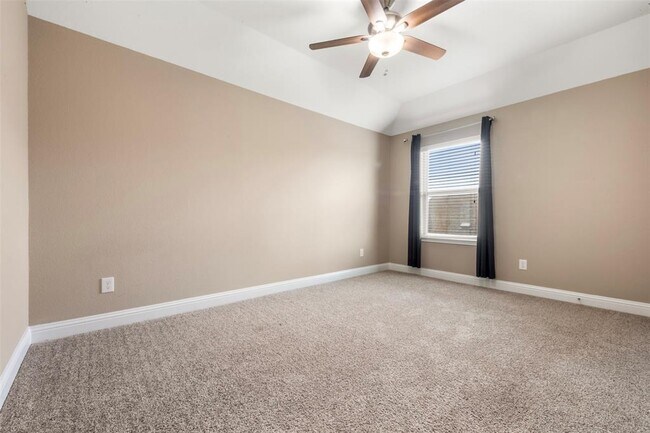 Building Photo - 102 Blossom Terrace Ln