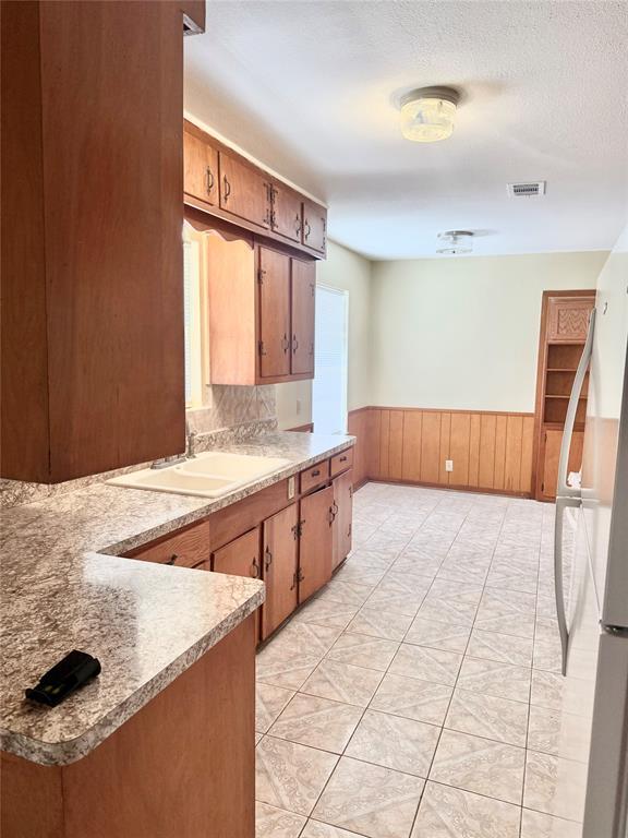 Building Photo - 7730 Cayton St