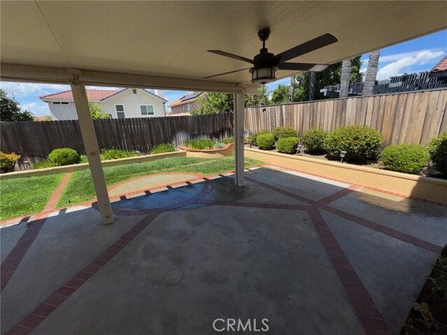 Building Photo - 39495 7 Oaks Dr