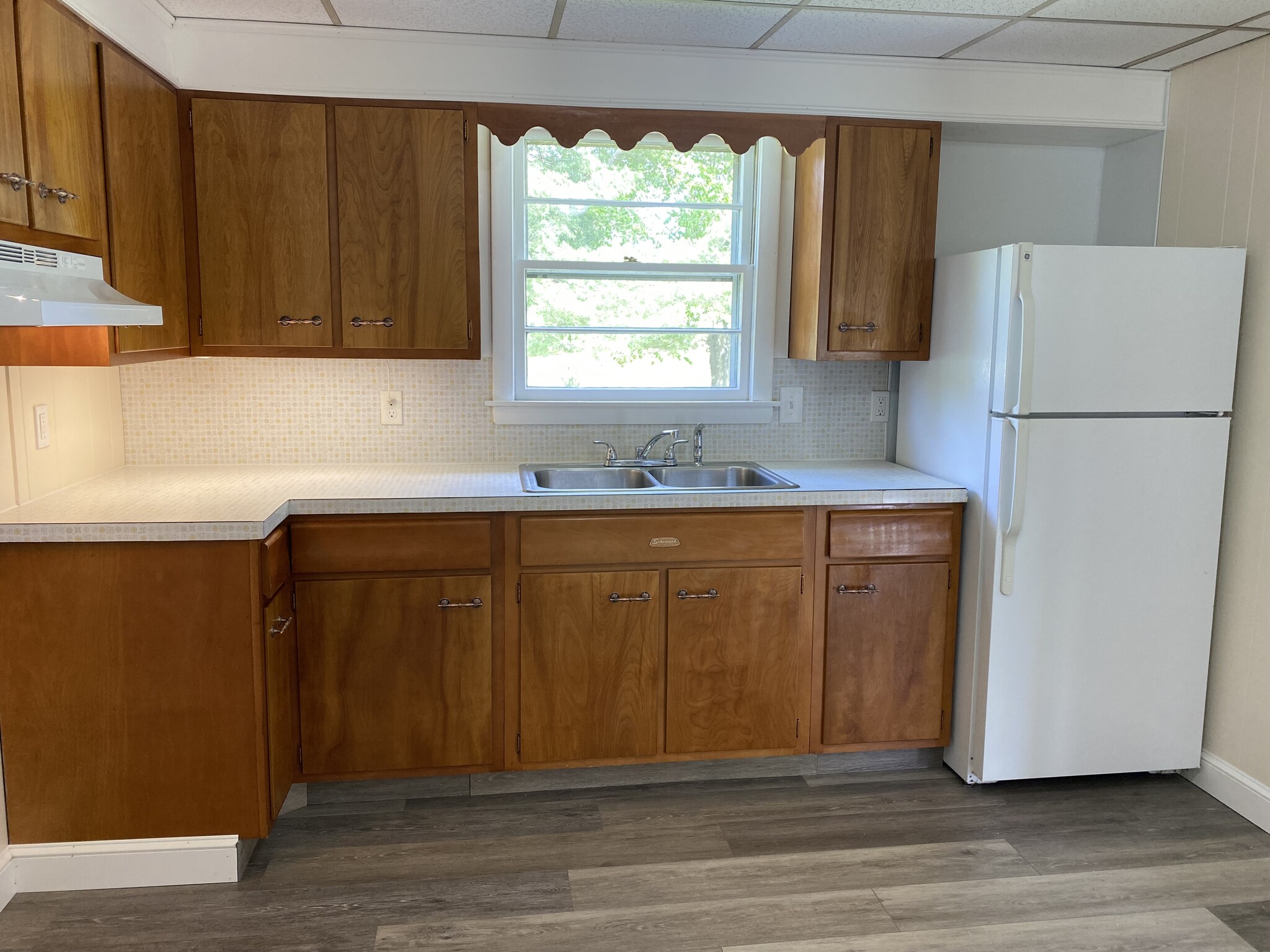 Building Photo - 33 Saco St