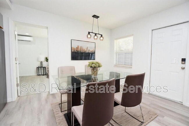 Building Photo - 3032 Spirit Lake Dr