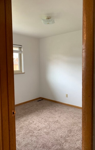 Bedroom 2 - 4605 Otis St