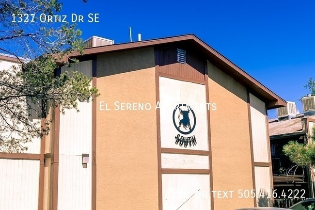 Building Photo - 1327 Ortiz Dr SE