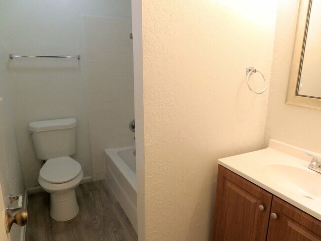 Building Photo - Unwind in spacious 3-bedroom, 2-bathroom home!