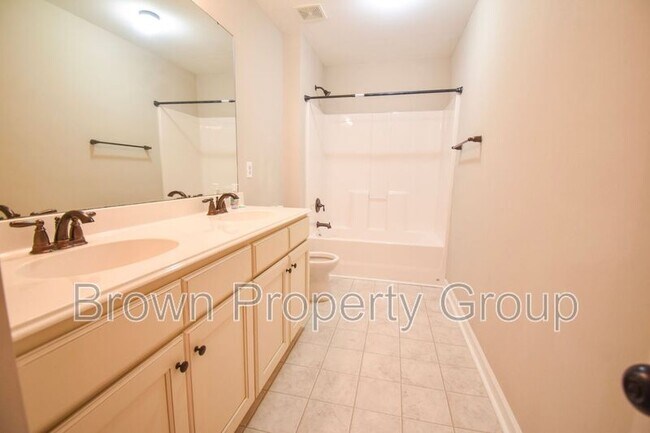 Building Photo - 23 Kirby Smith Cir