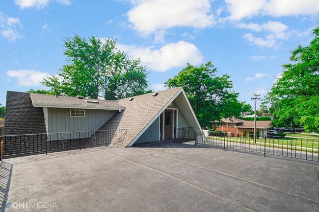 Building Photo - 140 N Edgewood Ave