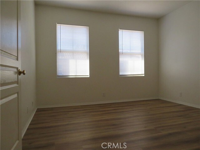 Building Photo - 93 Winding Way