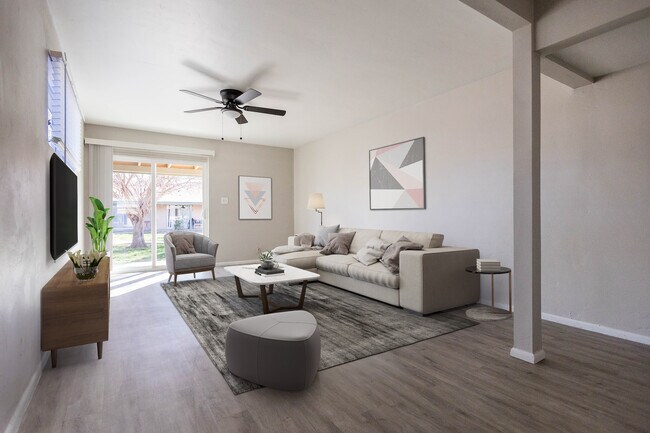 Primary Photo - Coronado Court Apartment Homes