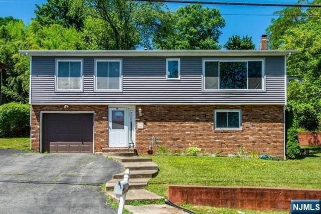 Building Photo - 19 Southwynde Dr