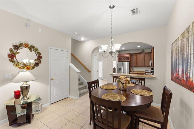 Building Photo - 14114 Oakham St