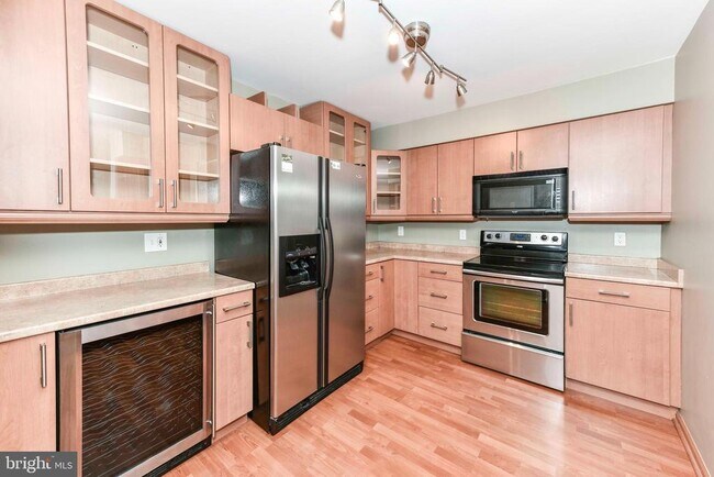 Building Photo - 7507 Ashby Ln