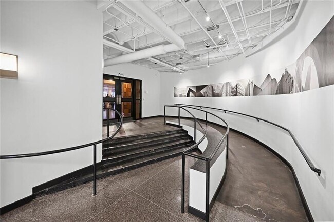 Building Photo - 878 Peachtree St NE