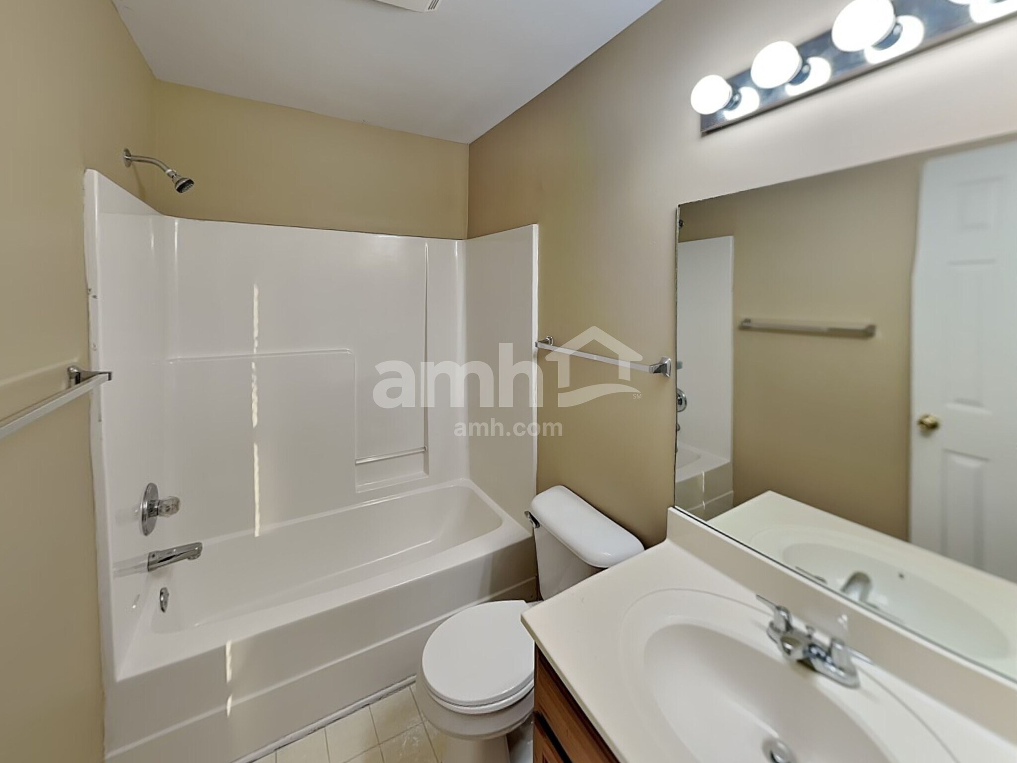 Building Photo - 2069 Prescott Way