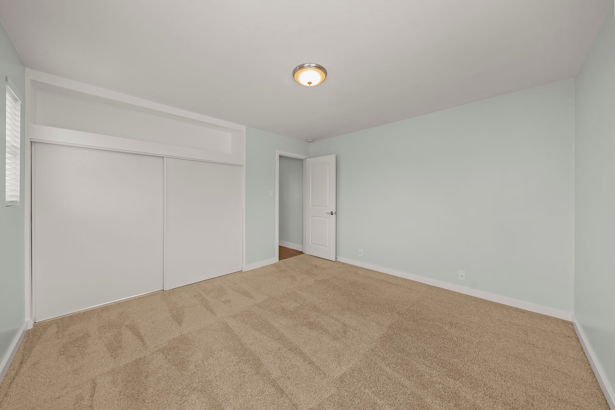 Building Photo - 6364 Osler St