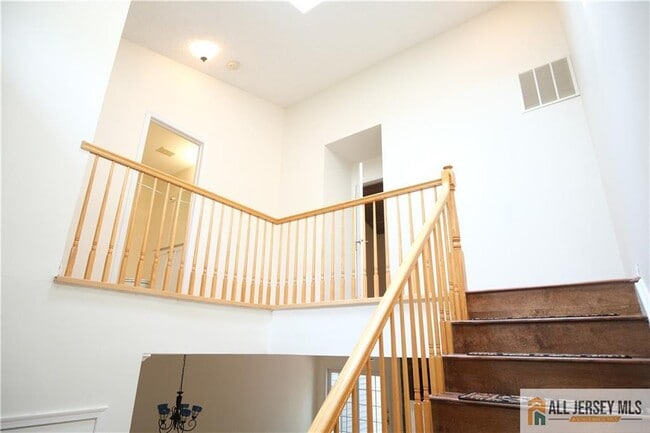 Building Photo - 56 Coriander Dr