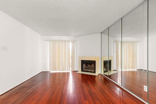 Building Photo - 12550 Whittington Dr